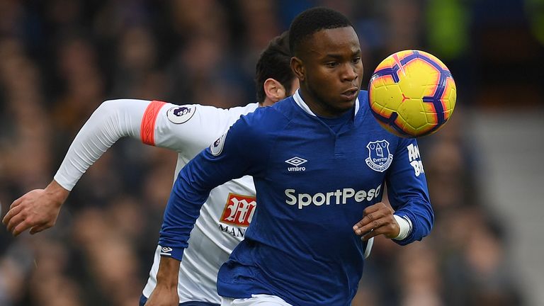Ademola Lookman controls the ball during Everton's match against Bournemouth