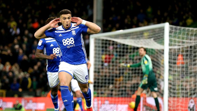 Birmingham City's Che Adams celebrates scoring his side's first goal of the game 