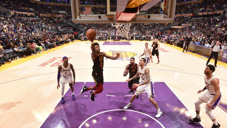 Collin Sexton of the Cleveland Cavaliers shoots the ball against the Los Angeles Lakers 