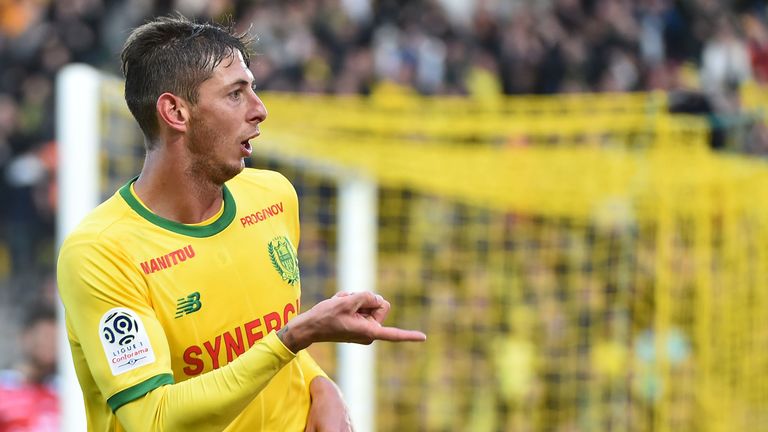 Nantes' Argentinian forward Emiliano Sala celebrates after scoring a goal during the French L1 football match between Nantes (FC) and Guingamp (EAG), on November 4, 2018, at the La Beaujoire stadium in Nantes, western France.