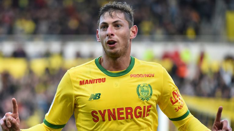Nantes' Argentinian forward Emiliano Sala celebrates after scoring a goal during the French L1 football match between Nantes (FC) and Guingamp (EAG), on November 4, 2018, at the La Beaujoire stadium in Nantes, western France. 