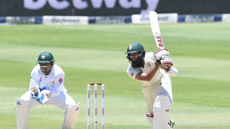 JOHANNESBURG, SOUTH AFRICA - JANUARY 11: Hashim Amla of the Proteas during day 1 of the 3rd Castle Lager Test match between South Africa and Pakistan at Bidvest Wanderers Stadium on January 11, 2018 in Johannesburg, South Africa. (Photo by Lee Warren/Gallo Images)