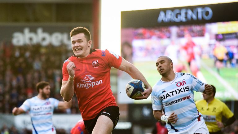 Jacob Stockdale goes over for his first try as Simon Zebo watches on