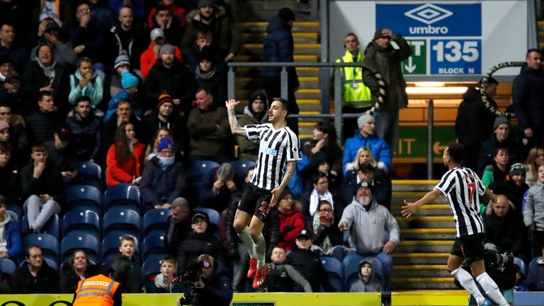 Joselu celebrates his goal which put Newcastle 3-2 up in extra-time