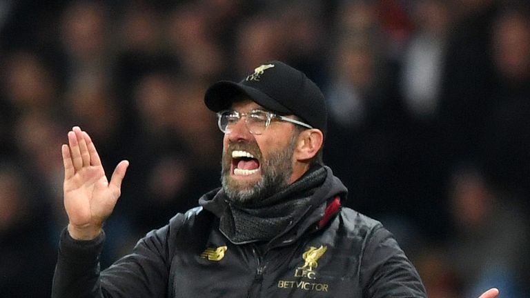 Jurgen Klopp reacts during the Premier League match between Manchester City and Liverpool at the Etihad Stadium