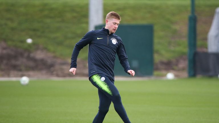Kevin De Bruyne trains at the Manchester City Football Academy