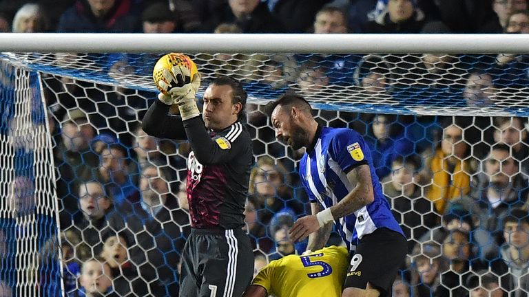 Birmingham City's Lee Camp denies Steven Fletcher