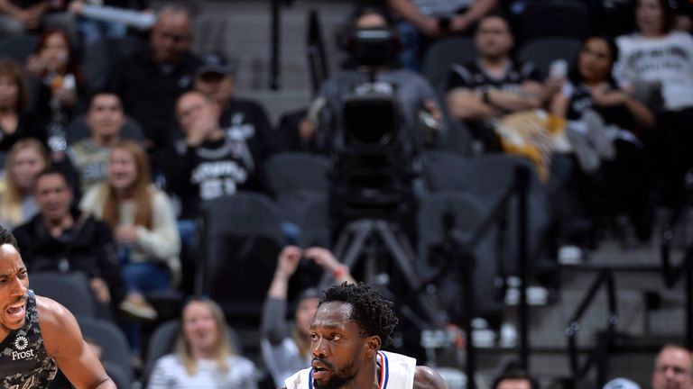 Patrick Beverley #21 of the LA Clippers brings the ball up the court against the San Antonio Spurs on January 20, 2019 at the AT&T Center in San Antonio, Texas.