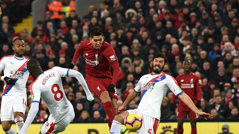 Roberto Firmino gives Liverpool a 2-1 lead