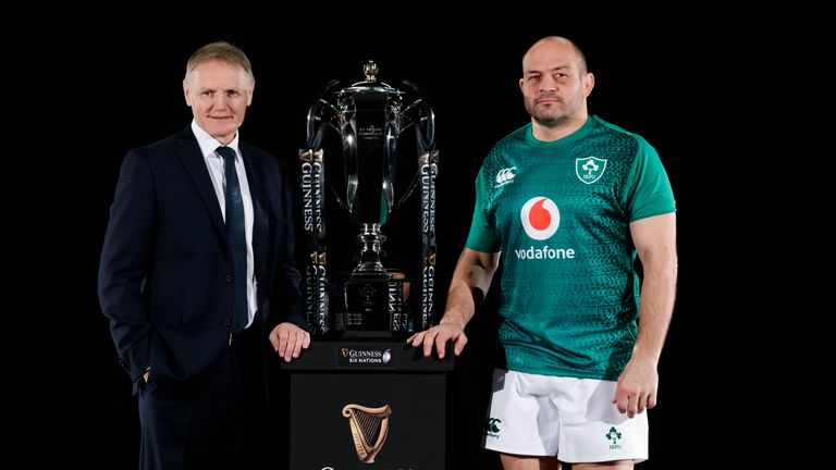 Joe Schmidt and Rory Best with the Six Nations trophy