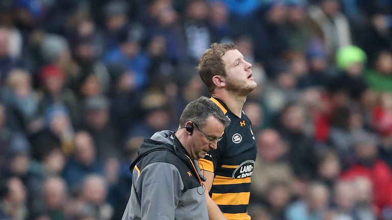 Wasps Joe Launchbury leaves the field for treatment during the Heineken European Challenge Cup, pool one match against Leinster at The Ricoh Arena, Coventry.