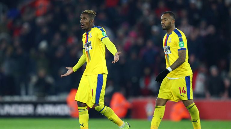 Wilfried Zaha scored and was then sent off in Crystal Palace&#39;s 1-1 draw with Southampton