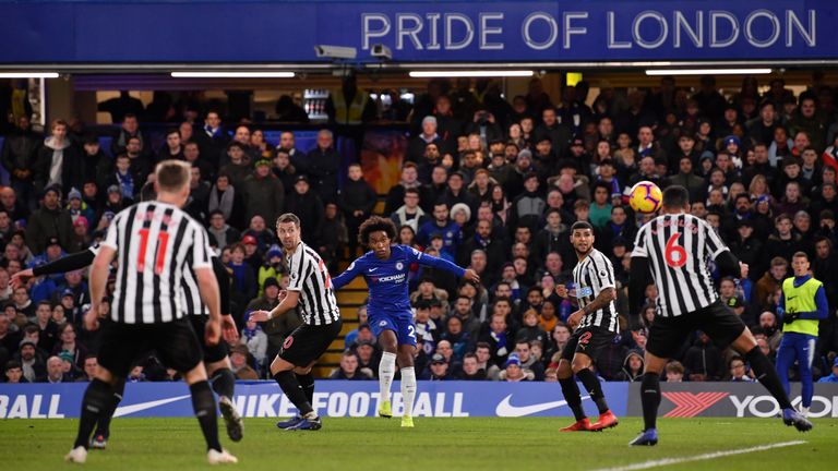 Willian restores Chelsea's lead with a curling effort 