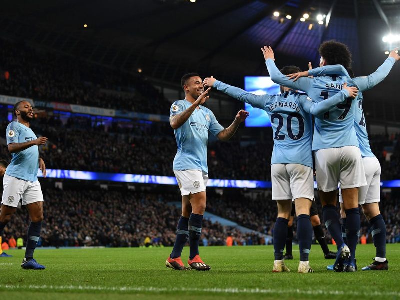 MNF review: Jamie Carragher, Yaya Toure on Manchester City, title race and  more, Football News