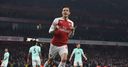 Ozil stars as Arsenal hammer Bournemouth