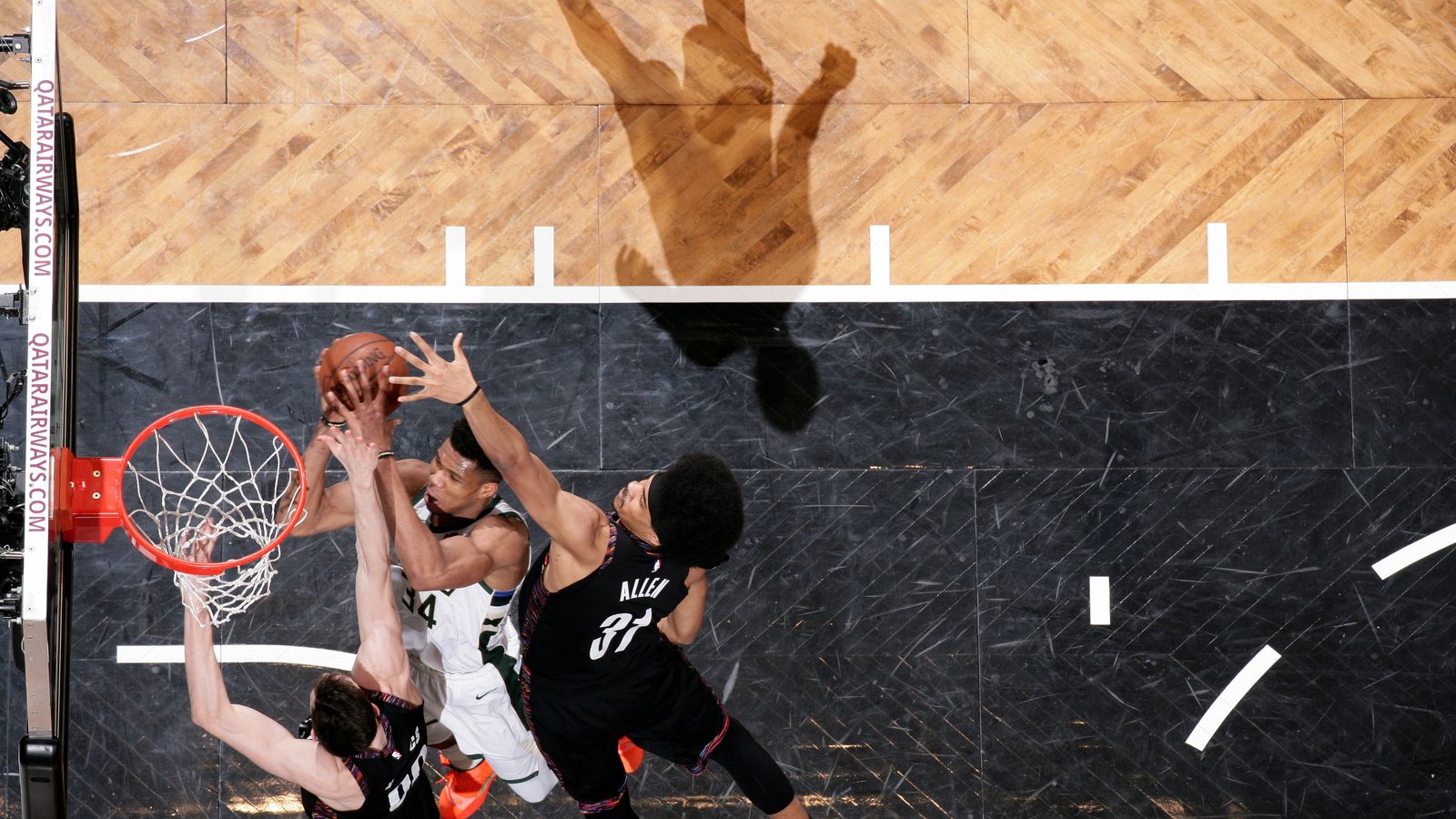 Giannis Antetokounmpo Posts 30 Points To Lead Milwaukee Bucks To Victory Over Brooklyn Nets 0261