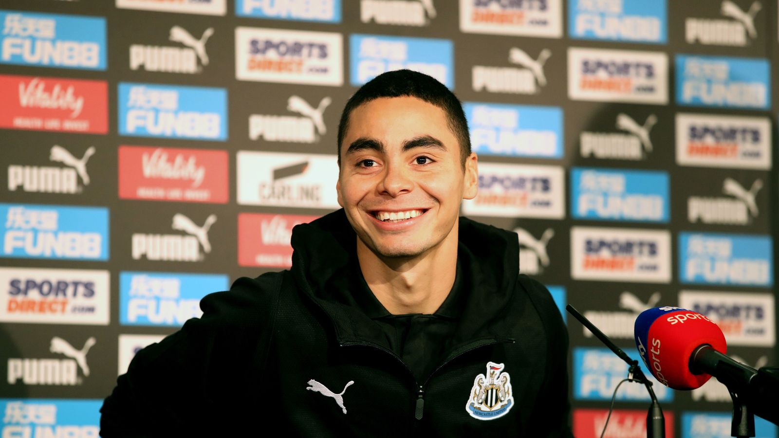 Miguel Almiron unfazed by price tag after record move to Newcastle ...