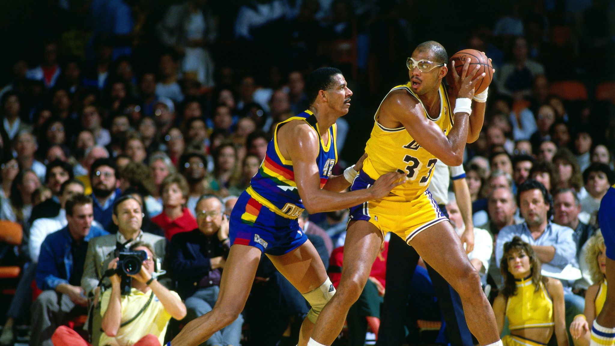 Los Angeles Lakers legend Kareem-Abdul Jabbar auctions four NBA