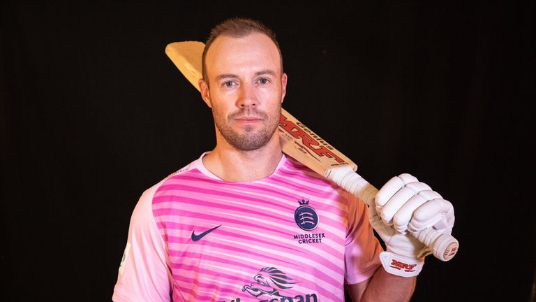 AB de Villiers signs for Middlesex