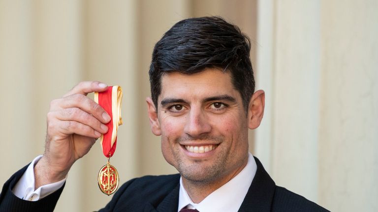 Alastair Cook gets knighted