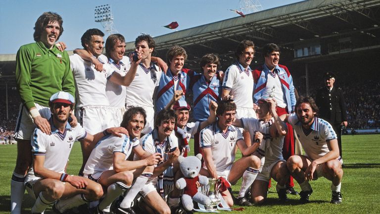 Bonds lifted the FA Cup in 1975 and 1980 with West Ham