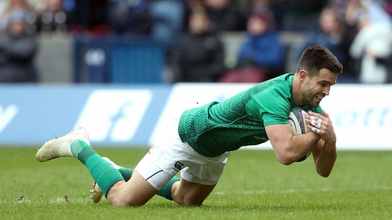 Conor Murray scores a try for Ireland against Scotland