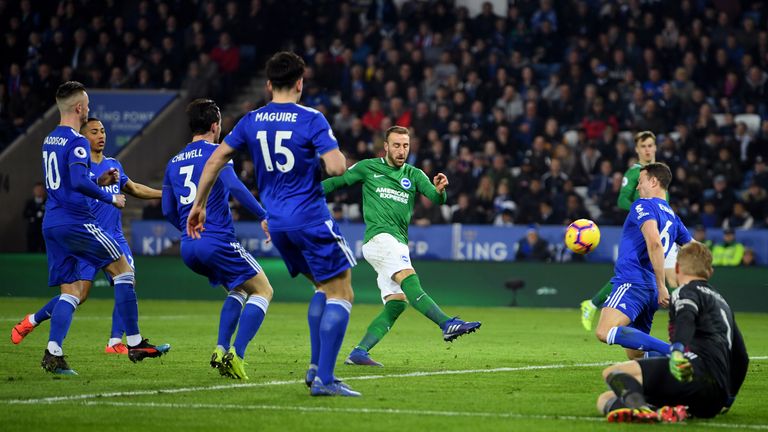Glenn Murray missed a great opportunity to equalise for Brighton shortly after half-time