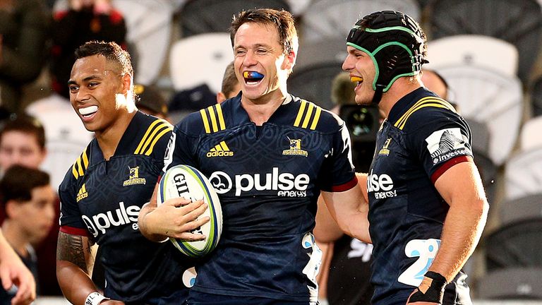 Ben Smith celebrates scoring in the Highlanders victory over the Reds.