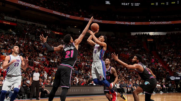 Ish Smith scored a season-high 22 points in the Pistons win