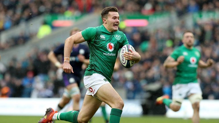 Jacob Stockdale breaks free to score Ireland's second try