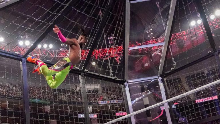 Kofi Kingston had the Houston crowd in the palm of his hand as he narrowly missed out on a win over Daniel Bryan