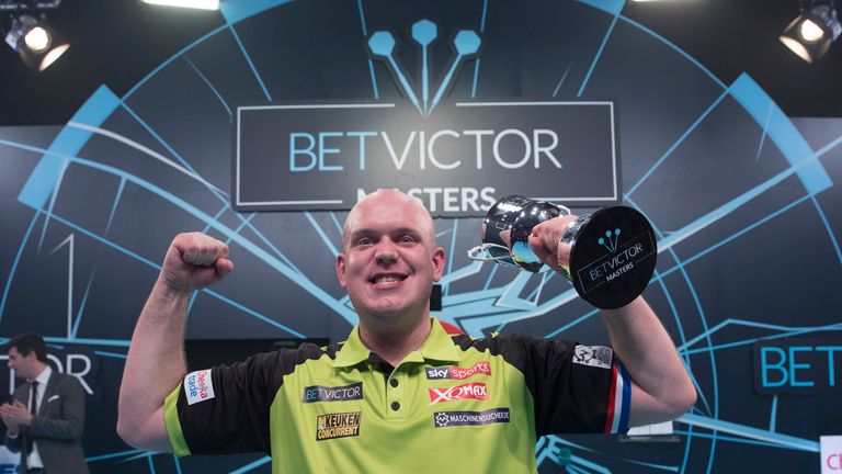 BET VICTOR MASTERS 2019.ARENA MK,.MILTON KEYNES.PIC;LAWRENCE LUSTIG.FINAL.MICHAEL VAN GERWEN V JAMES WADE.MICHAEL VAN GERWEN wins