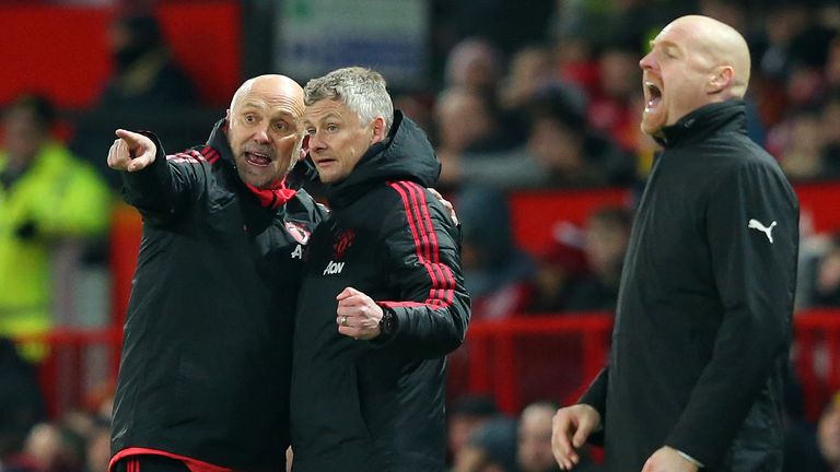 Mike Phelan and Ole Gunnar Solskjaer