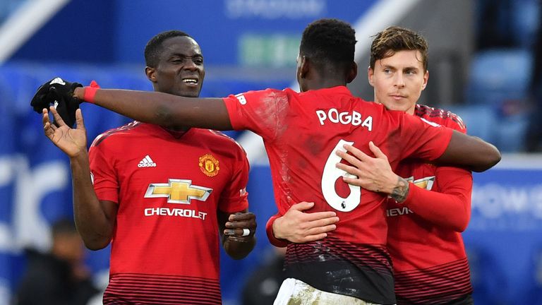 Manchester United players celebrate against Leicester in the Premier League