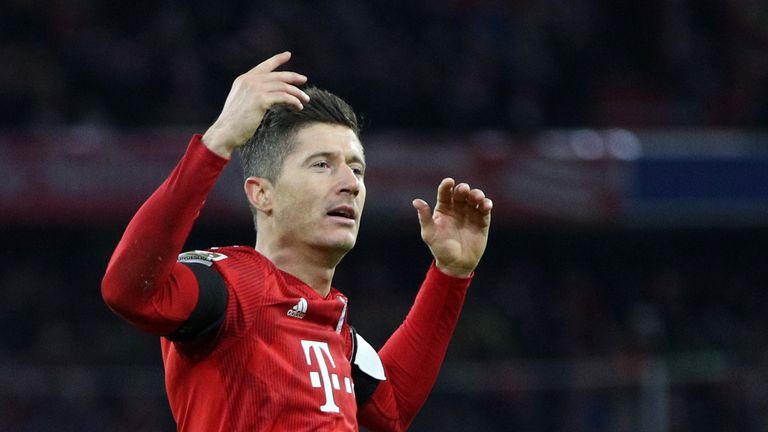 Robert Lewandowski was on target against Schalke as Bayern Munich closed the gap on Borussia Dortmund