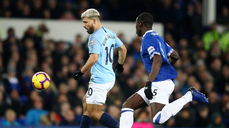 Sergio Aguero of Manchester City is closed down by Kurt Zouma of Everton during the Premier League match between Everton FC and Manchester City at Goodison Park on February 06, 2019 in Liverpool, United Kingdom