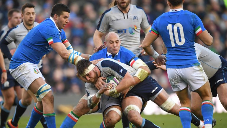 Sergio Parisse continues to carry the torch for Italian rugby after a record appearance