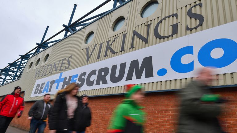 Widnes are unable to pay employees