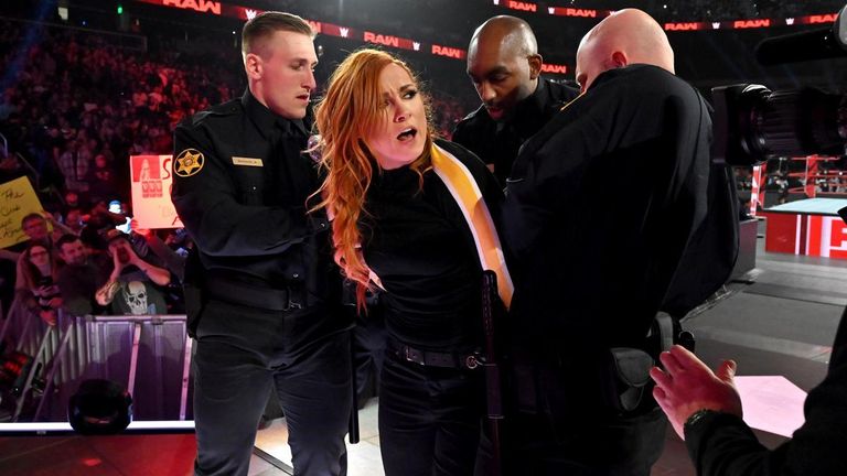 wwe raw becky lynch gets arrested