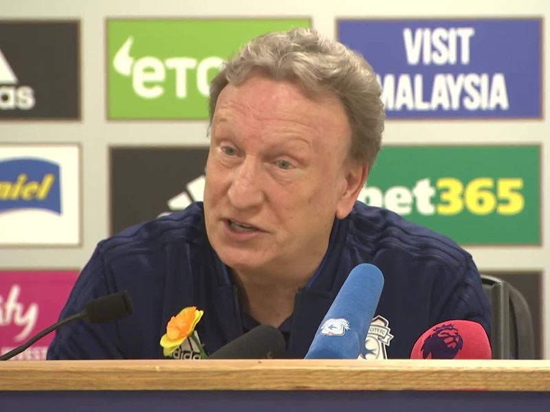 Neil Warnock expects Cardiff City players to honour to Emiliano