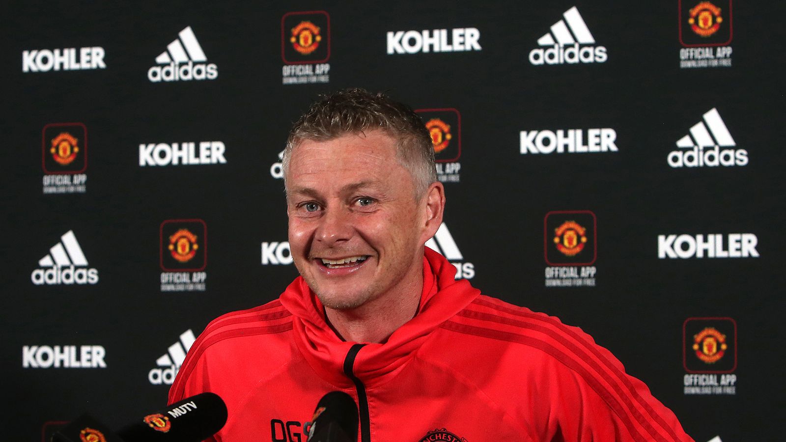 Ole Gunnar Solskjaer In Manchester United Season Ticket Advert 
