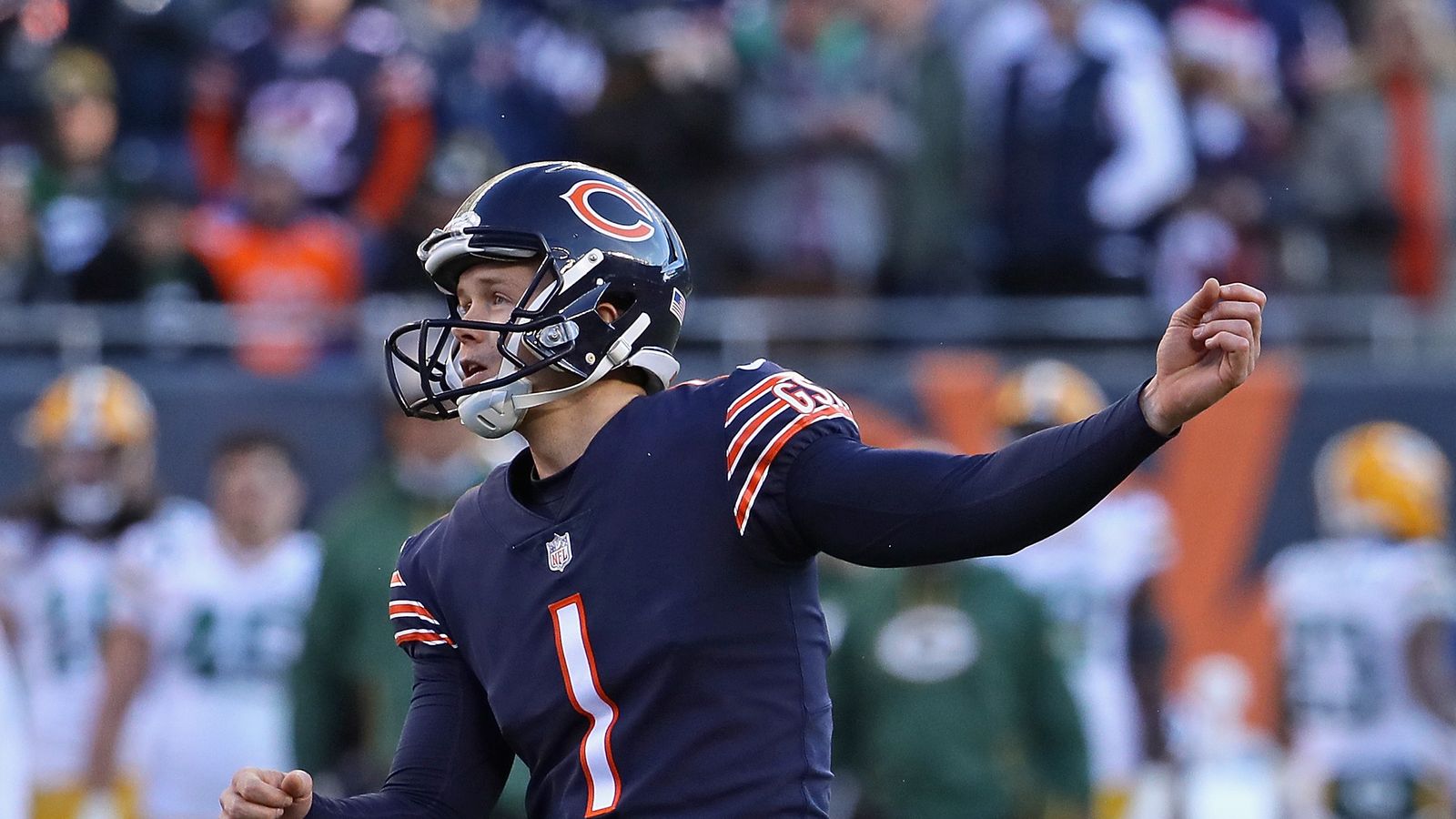 Tyler Bray returns for eighth NFL season with Chicago Bears