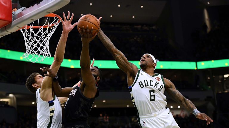 Eric Bledsoe denies James Harden with a big rejection