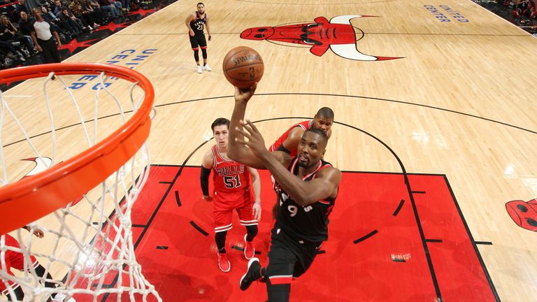 Serge Ibaka drives to the basket against the Chicago Bulls