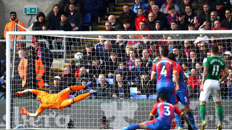 Anthony Knockaert curls his shot into the top left corner of Vicente Guaita's goal