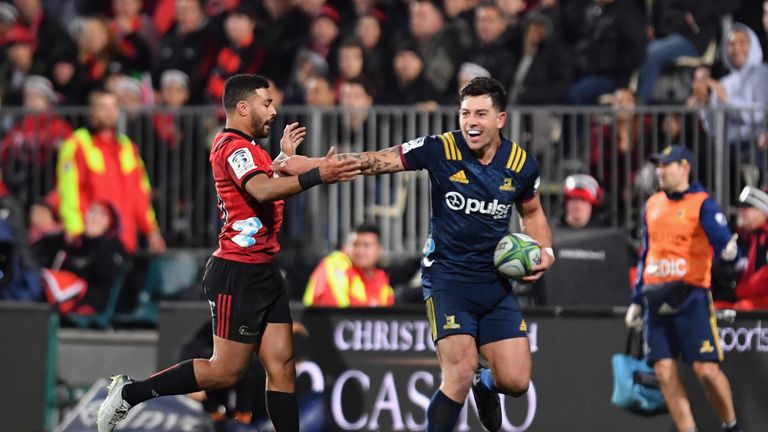 Crusaders vs Highlanders during the round 18 Super Rugby match between the Crusaders and the Highlanders at AMI Stadium on July 6, 2018 in Christchurch, New Zealand.