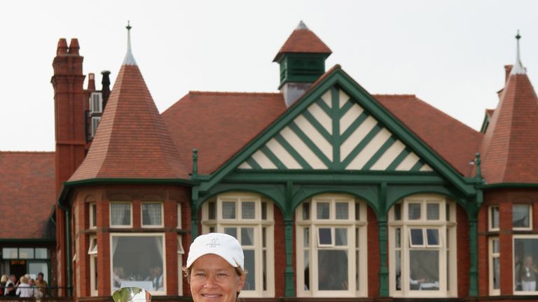 LYTHAM ST ANNES, UNITED KINGDOM - AUGUST 02: during the final round of the 2009 Ricoh Women&#39;s British Open Championship held at Royal Lytham St Annes Golf Club, on August 2, 2009 in Lytham St Annes, England. (Photo by Warren Little/Getty Images)