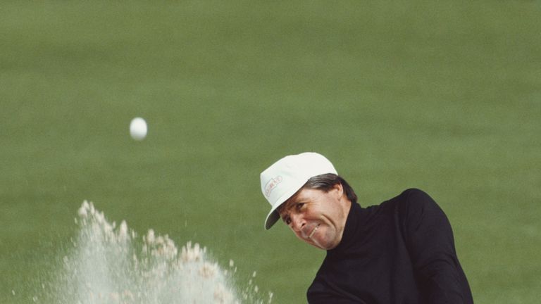 Gary Player was the only international player to win the Masters before 1980