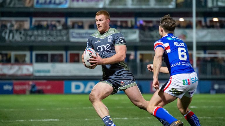 Picture by Allan McKenzie/SWpix.com - 21/03/2019 - Rugby League - Betfred Super League - Wakefield Trinity v Warrington Wolves - The Mobile Rocket Stadium, Wakefield, England - Warrington&#39;s Jack Hughes.