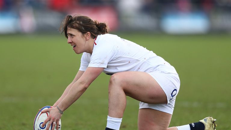 Katy Daley-Mclean prepares to kick for England